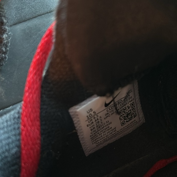 Lebron witness 5 - Picture 5 of 5